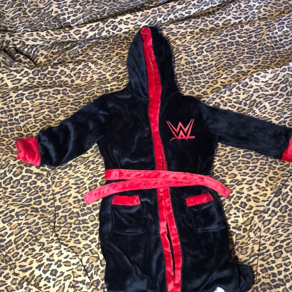 WWE Children’s Robe - Picture 5 of 5